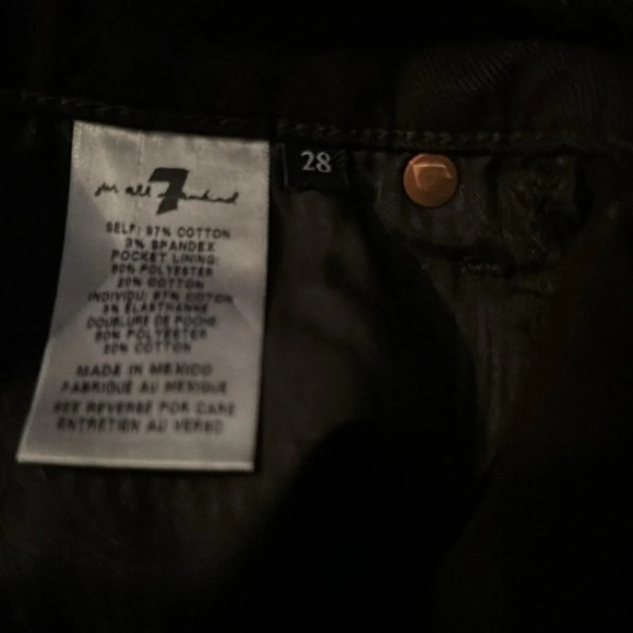 7 FOR ALL MANKIND Women’s Broken Twill Cut Off Short Black Size 28 - Picture 16 of 16